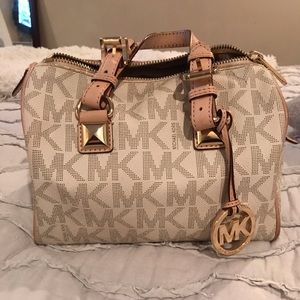 Michale Kors vanilla Grayson satchel